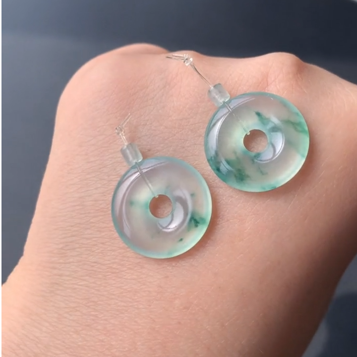 缅甸天然定制翡翠吊坠挂件