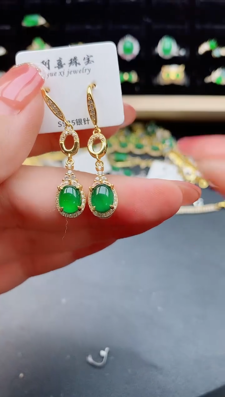 【闪购商品】翡翠耳饰银S925镶嵌1212