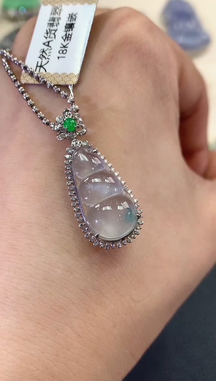 【闪购商品】翡翠吊坠(不含链)18K金镶嵌C108   