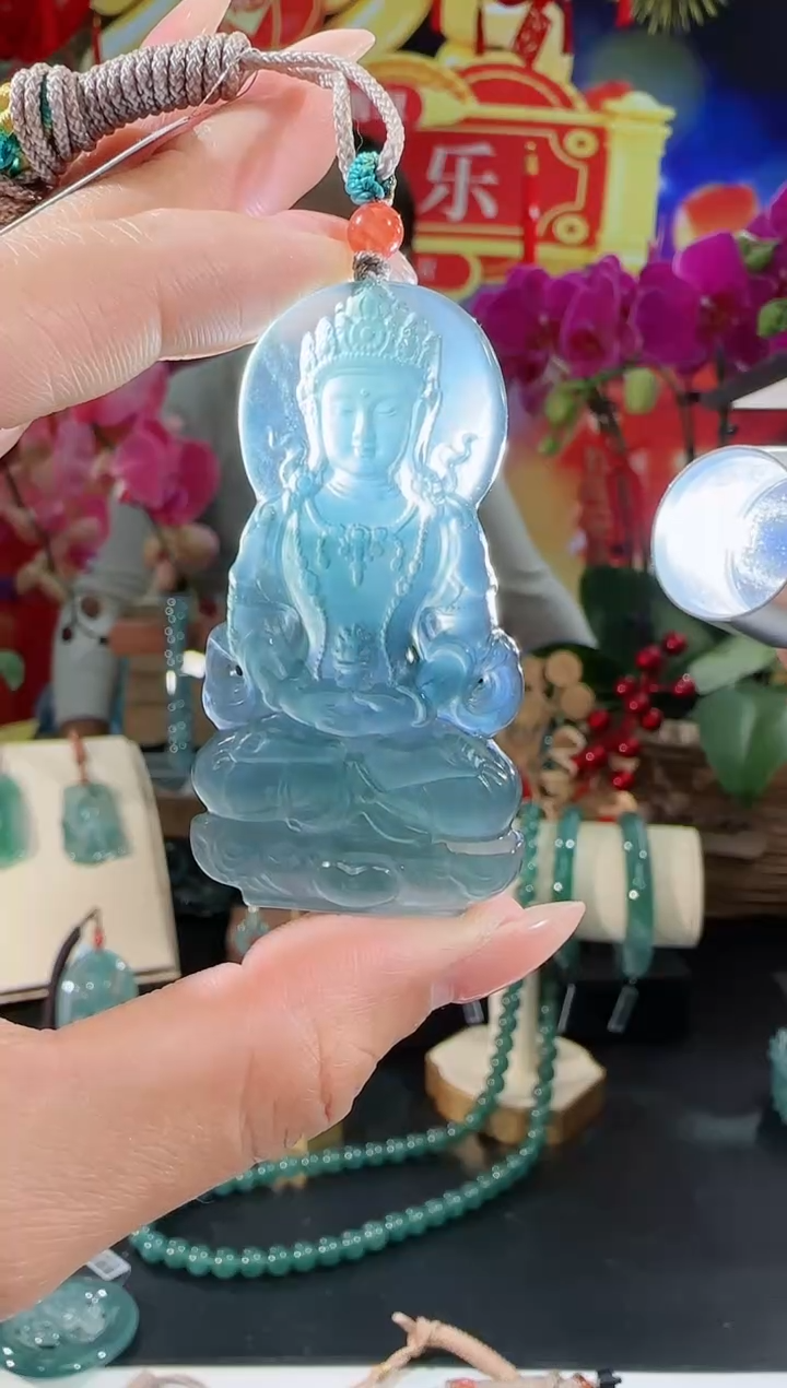 【闪购商品】翡翠吊坠(不含链)未镶嵌度母