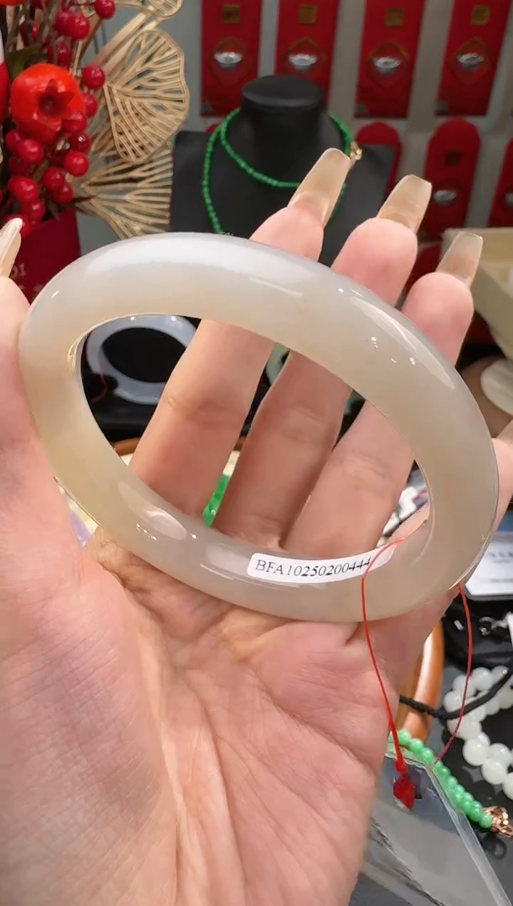 【闪购商品】和田玉手镯未镶嵌手镯