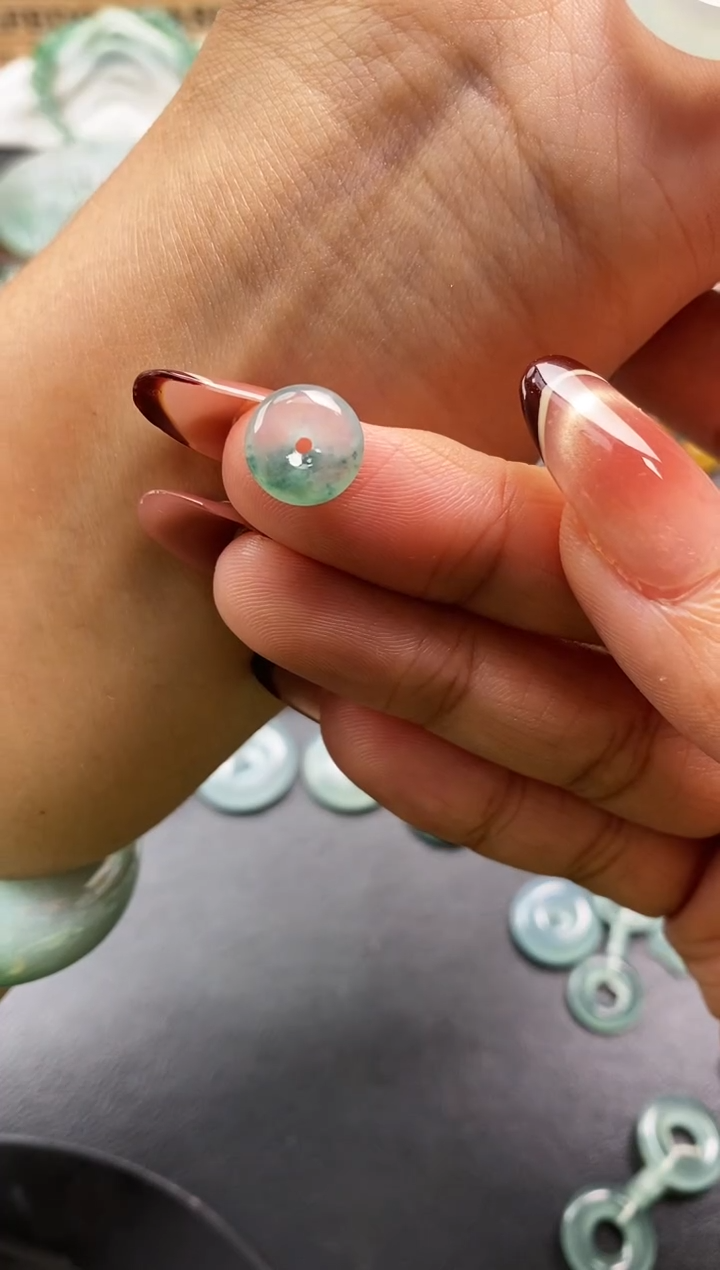 裸石翡翠K****h平安扣  定向 Kzyeah