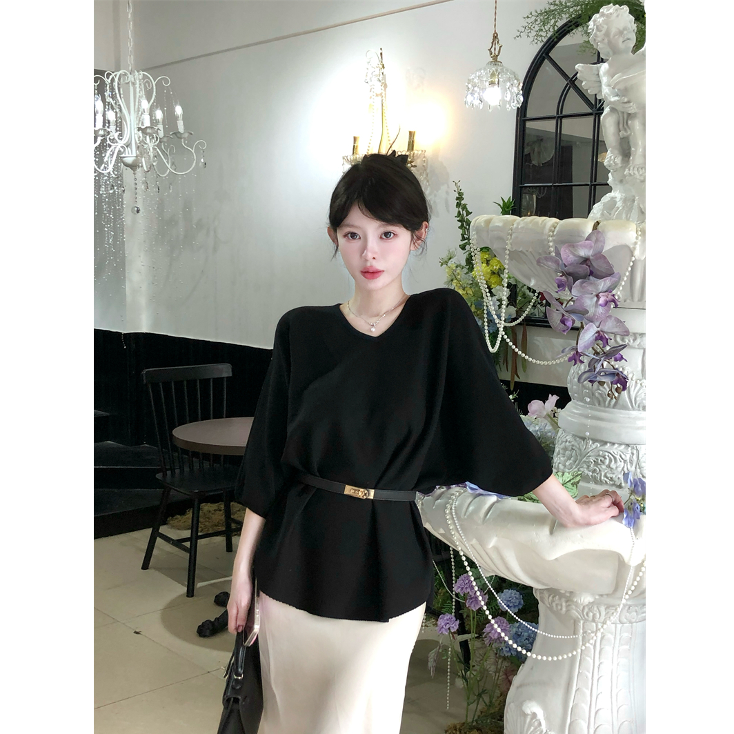 2025新款夏季法式V领冰丝针织衫女宽松上衣(配腰带)
