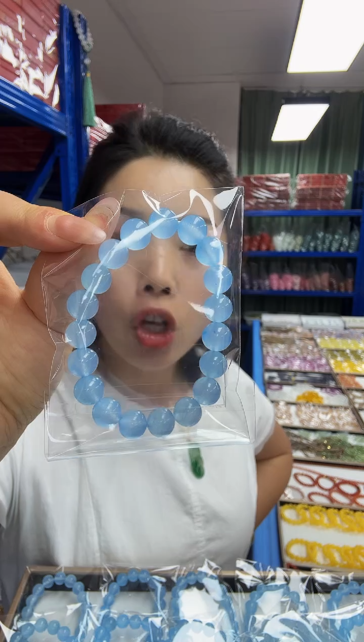 海蓝宝石手链未镶嵌10毫米单圈魔鬼蓝
