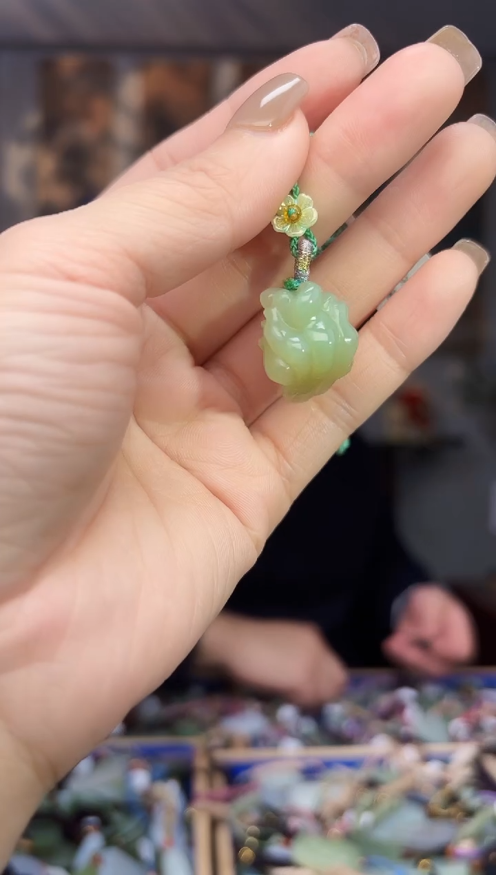 【闪购商品】和田玉挂件未镶嵌拍一发一