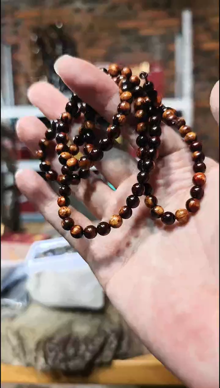 小叶紫檀0.6阴阳珠