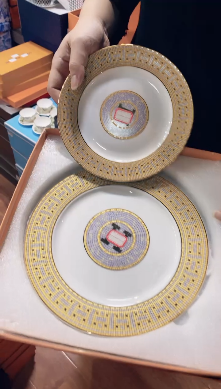 【闪购商品】杯鸿辉家品牌瓷器，京东包邮！