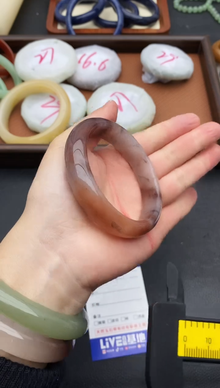 未镶嵌手镯石英质玉381+58/59