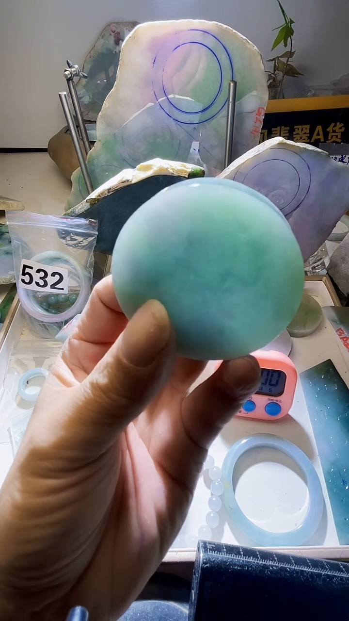 未镶嵌定制翡翠韋**伱翡翠