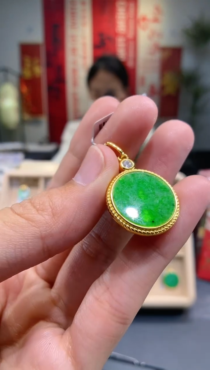 【闪购商品】翡翠吊坠(不含链)银S925镶嵌无事牌