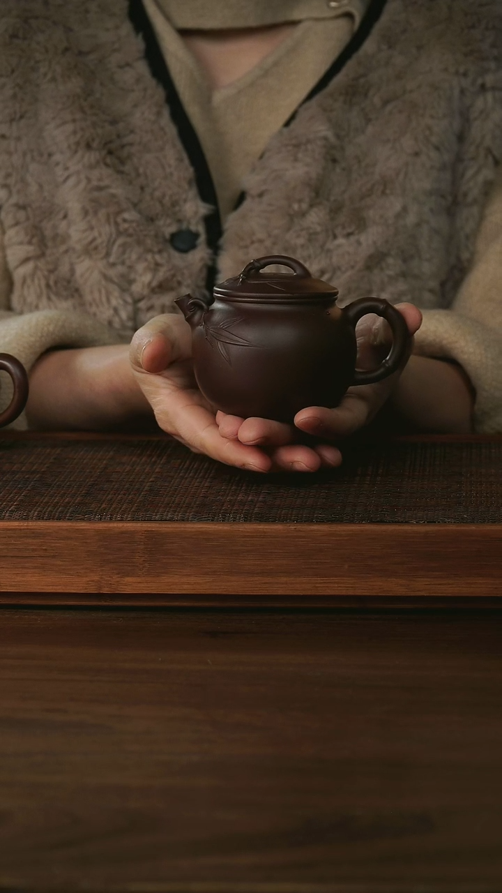 【闪购商品】紫砂茶壶 匏樽 老紫泥 容量170cc