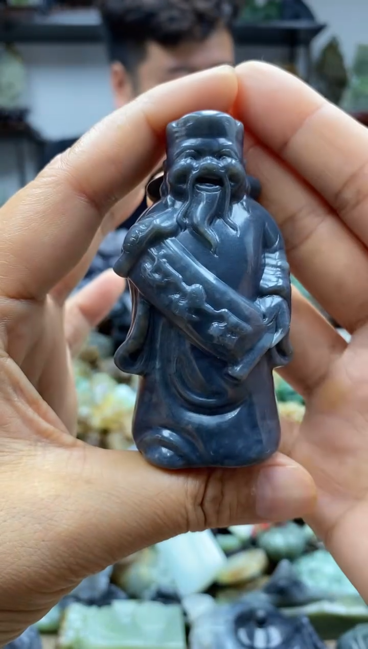 和田玉未镶嵌把件1