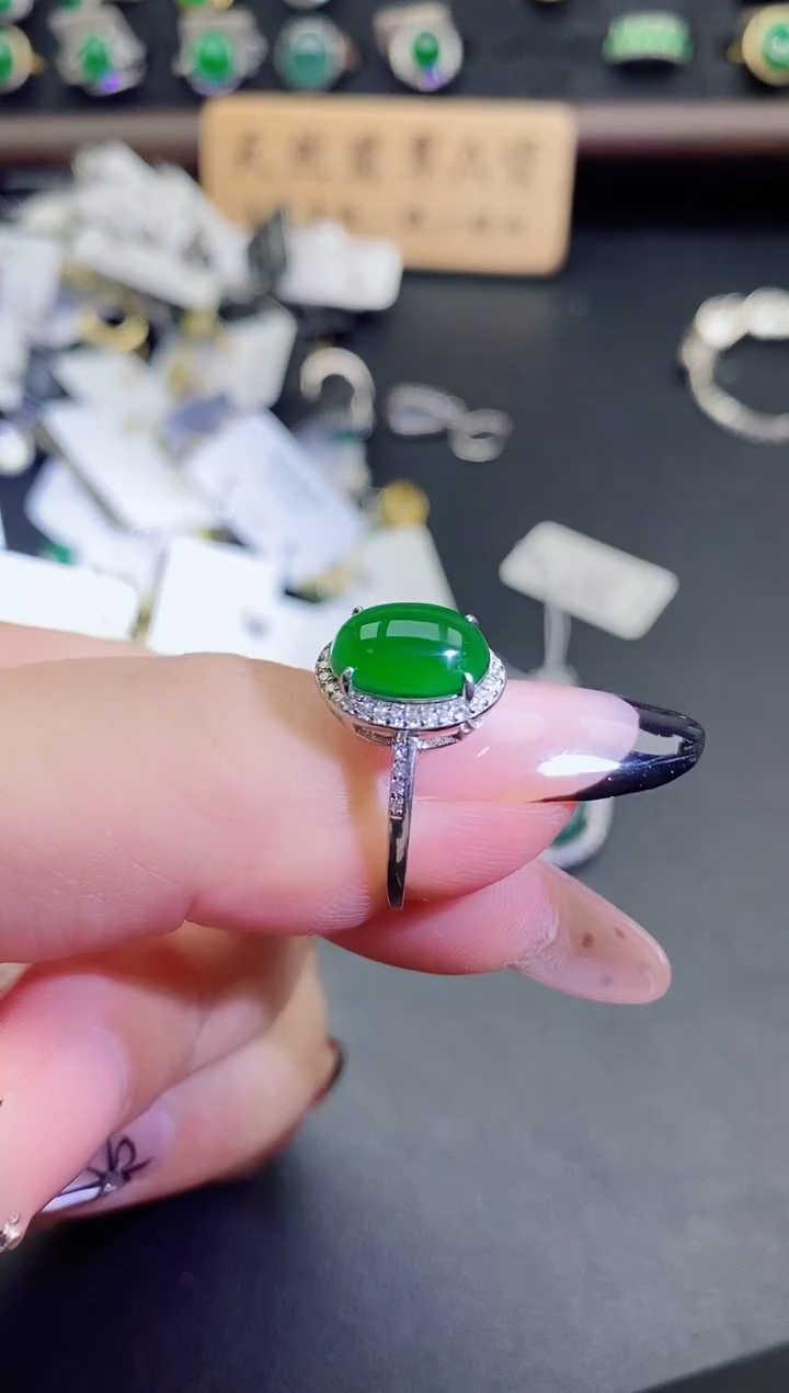 银S925镶嵌戒指翡翠1