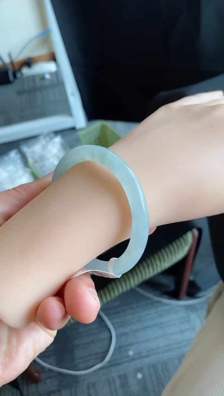 【闪购商品】翡翠手镯未镶嵌7号53.5*8.0*8.0圆条