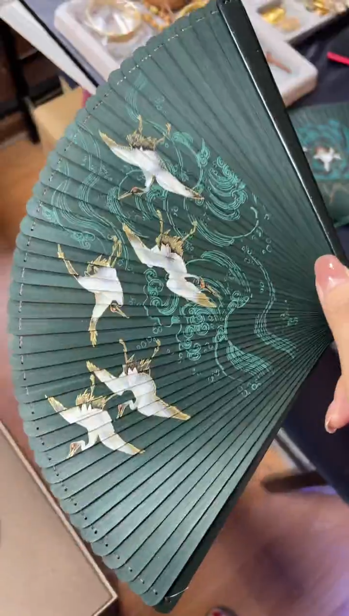 萱*花，大漆扇子九号