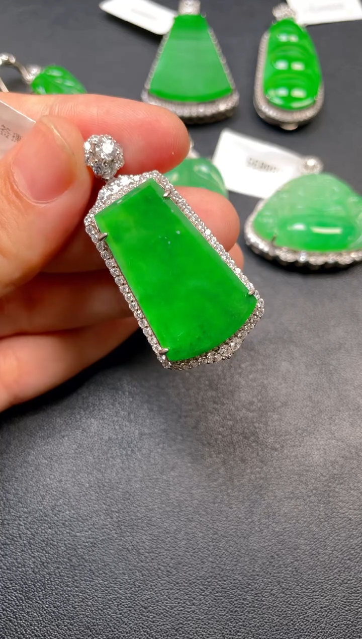 吊坠(不含链)银S925镶嵌翡翠吊坠