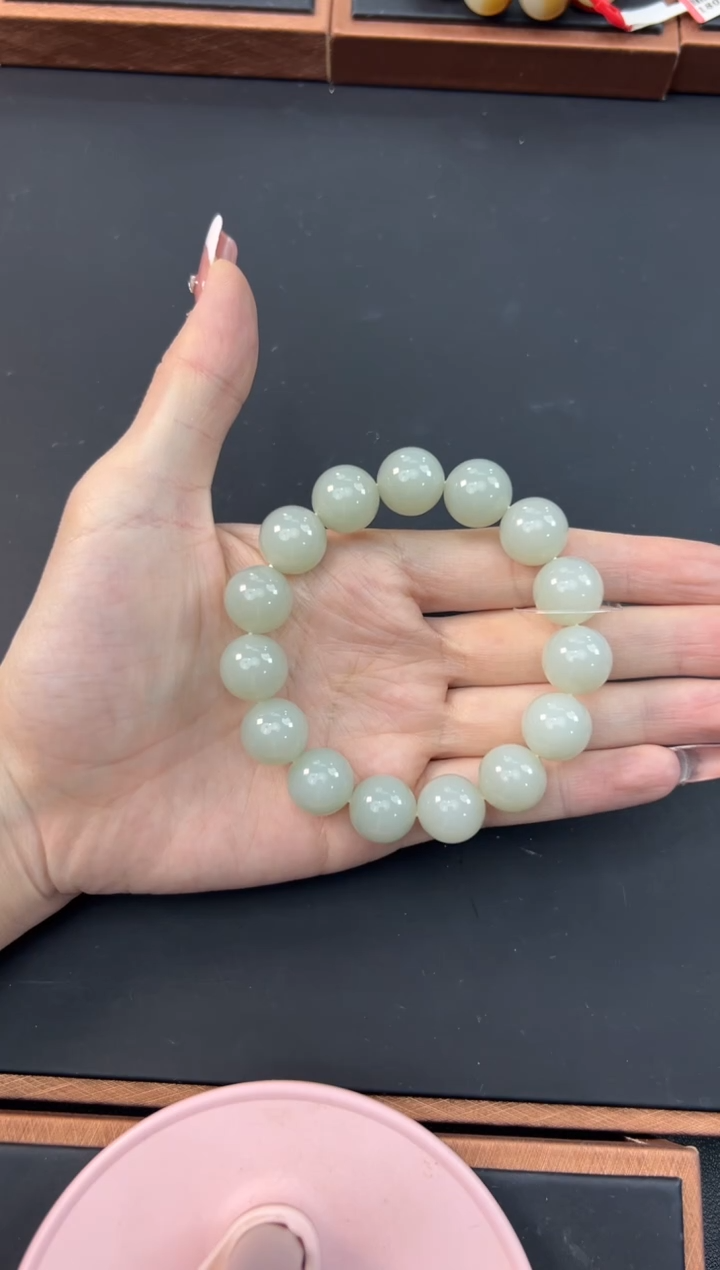 【闪购商品】和田玉手串未镶嵌且末微色差近矿卡14手串