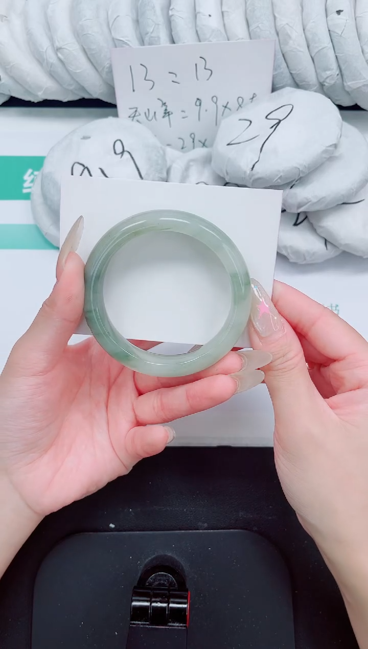 石英质玉手镯未镶嵌16-56.2