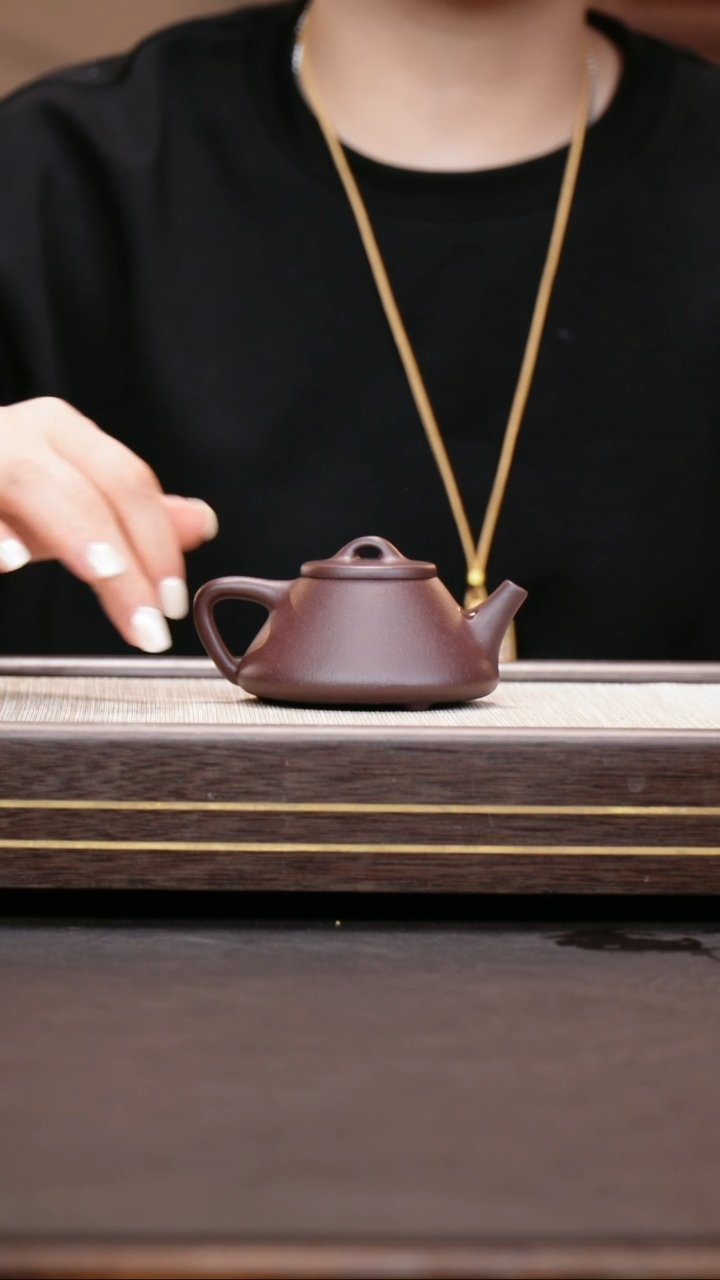 茶壶紫砂老紫泥 子冶石瓢