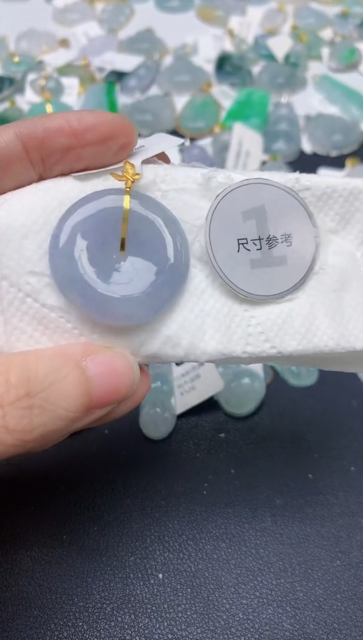 颈饰18K金镶嵌翡翠天然缅甸A货翡翠