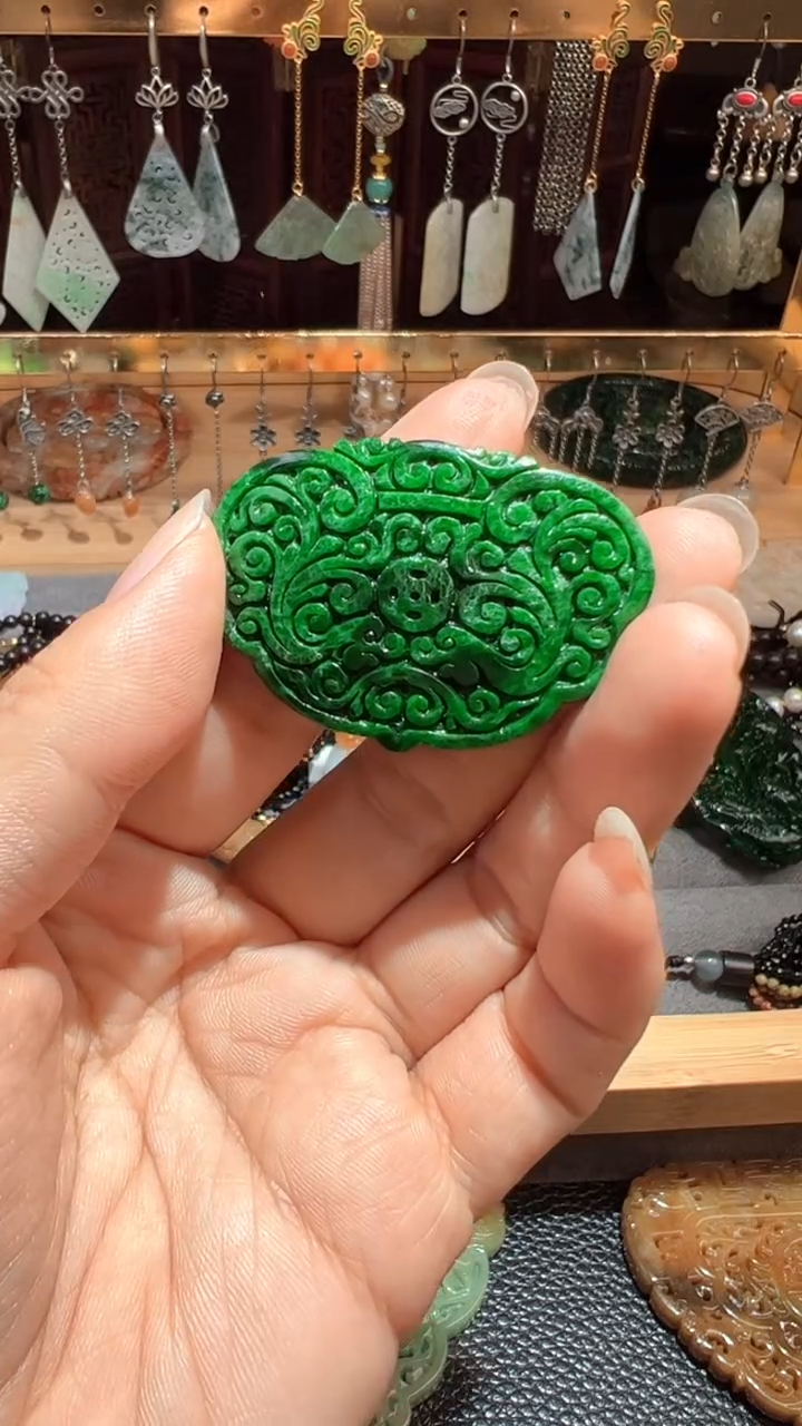 【闪购商品】翡翠挂件未镶嵌翡翠