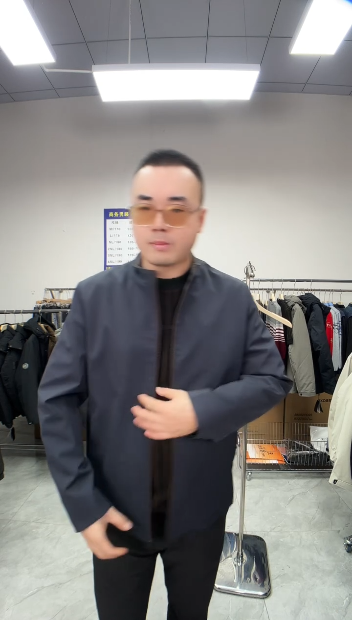 223编码男装11.2清货默认微瑕
