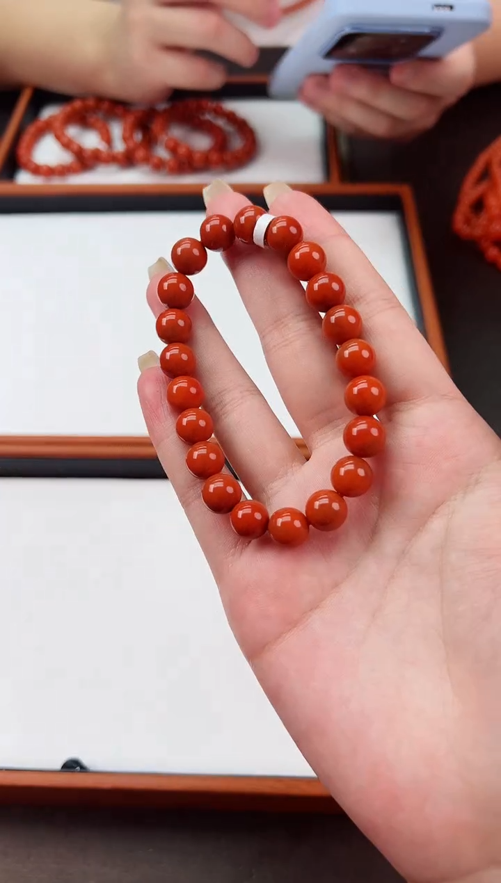 【闪购商品】南红玛瑙手串未镶嵌瓦西高品9+一条