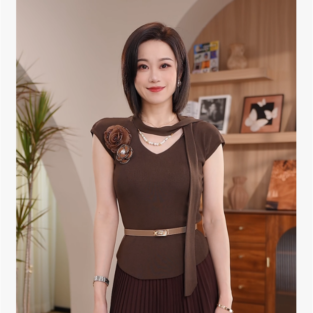 【瑰丽女主】Molly时尚气质显瘦轻奢洋气优雅2026针织上衣M2620053A