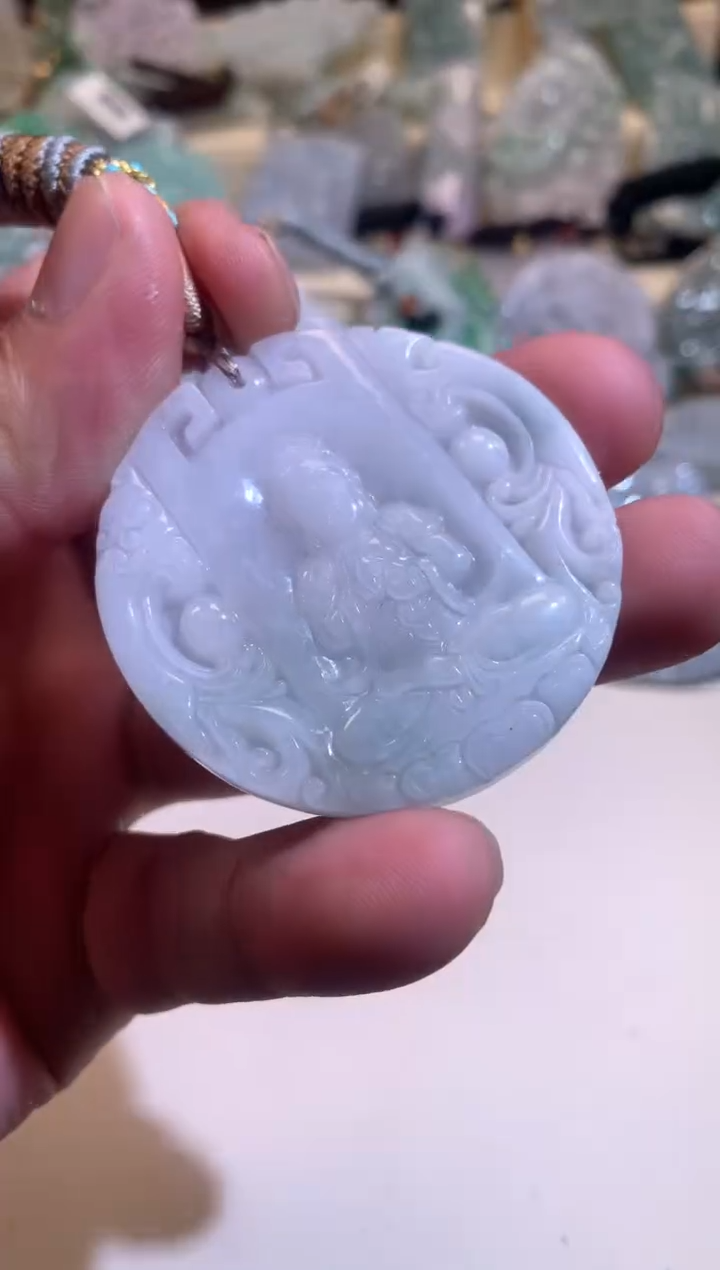 【闪购商品】翡翠颈饰未镶嵌01/24/302