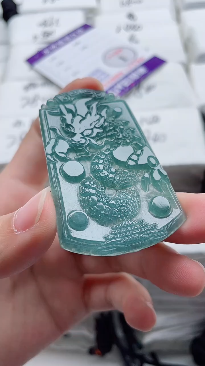 颈饰未镶嵌翡翠8