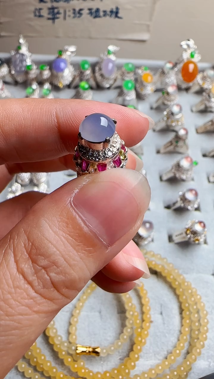 【闪购商品】定制翡翠未镶嵌冰种翡翠正圆紫罗兰戒面