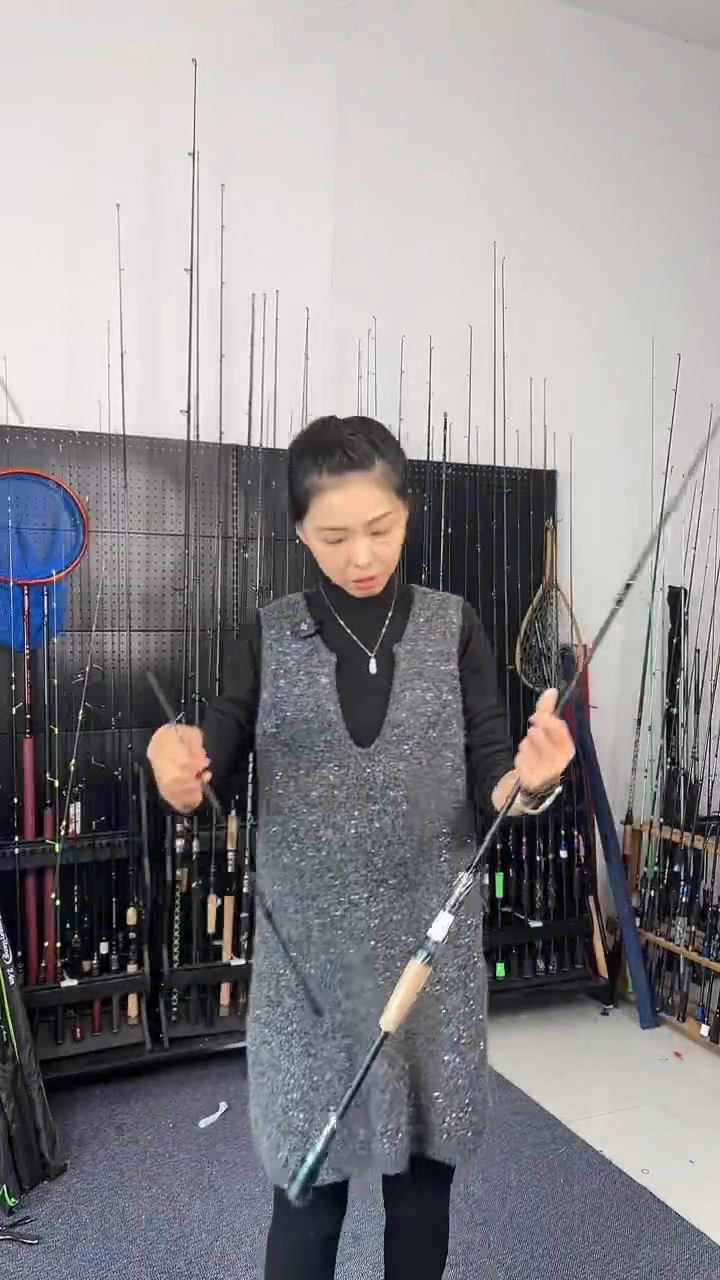 2.1m碳素4号2.1米枪柄（瑕疵尾货竿，没有售后，介意勿拍）