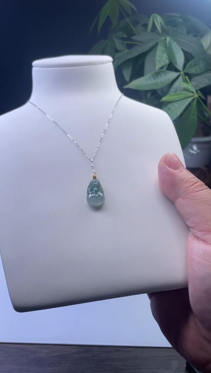 【闪购商品】翡翠颈饰18K金镶嵌小貔貅多样性发1件