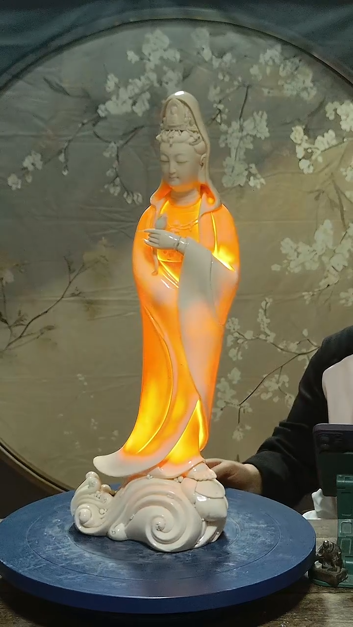 摆件德化瓷观音造像高55公分