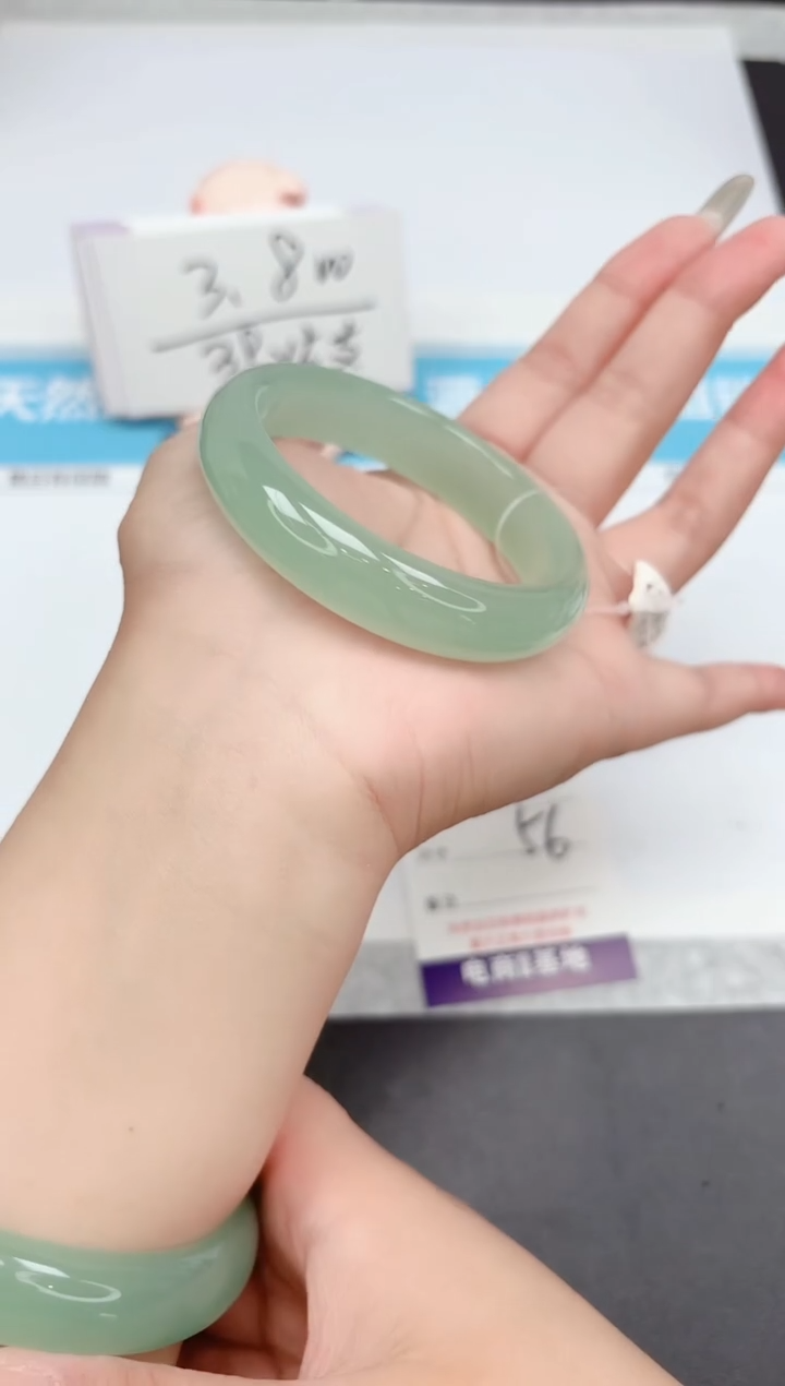 石英质玉手镯未镶嵌280-56