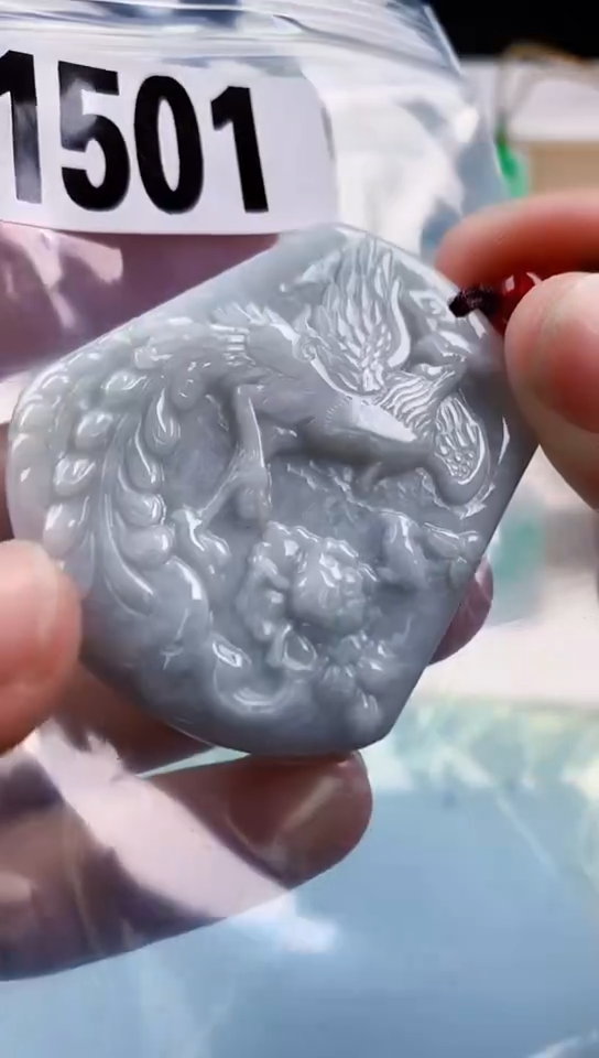 【闪购商品】翡翠挂件未镶嵌天然翡翠吊坠挂件