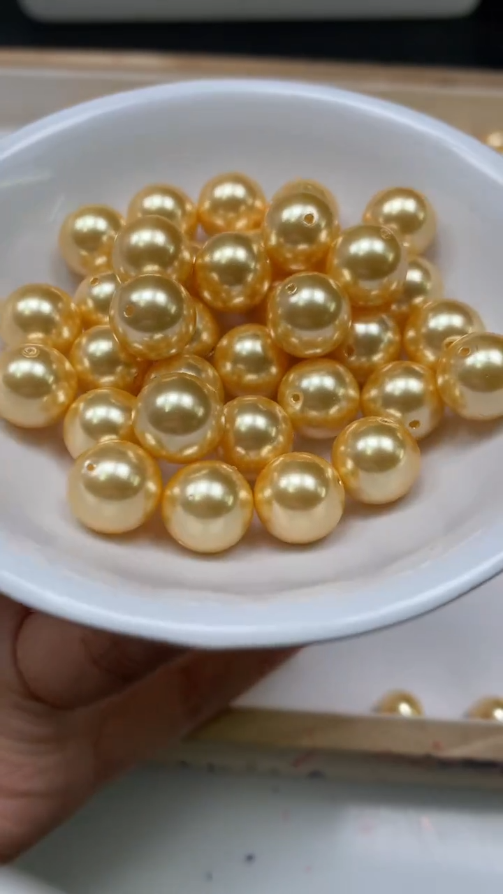未镶嵌散珠拼合珍珠（马贝珠）A1071 金贝珠10mm10个6.8元
