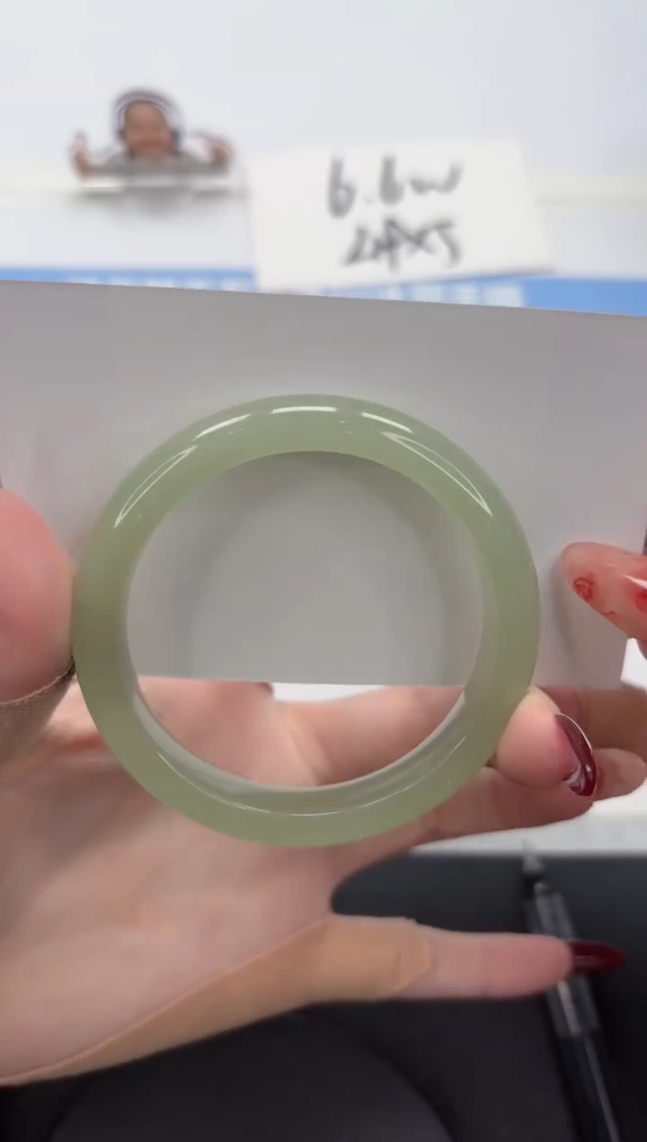 【闪购商品】石英质玉手镯未镶嵌A383-55