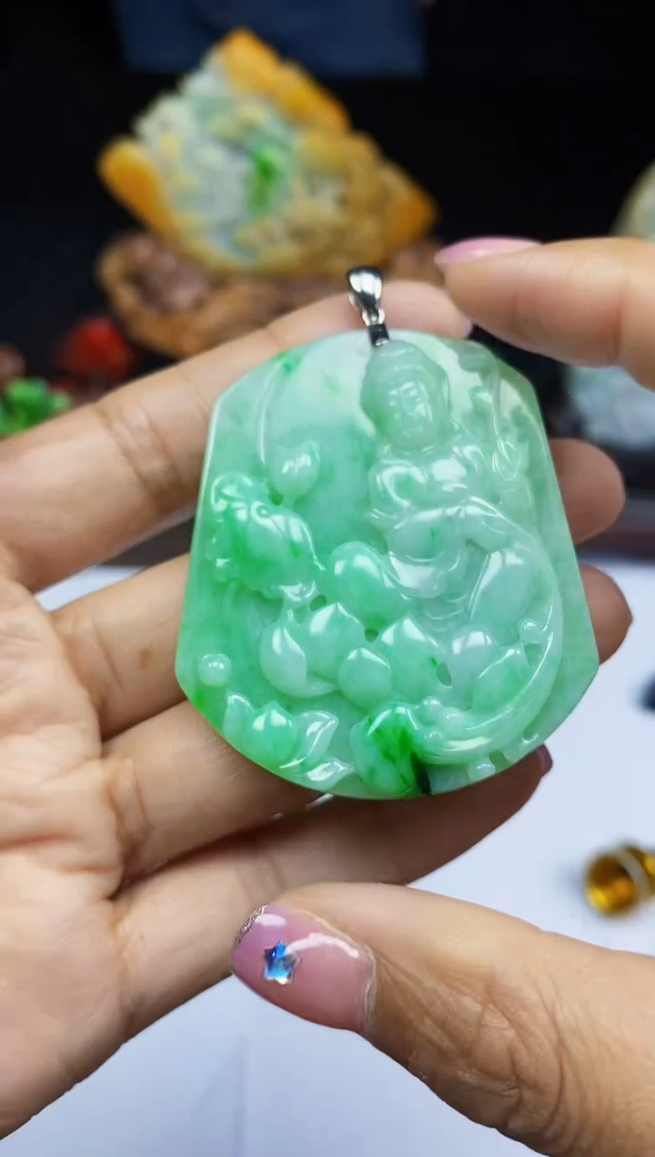 【闪购商品】定制翡翠未镶嵌翡翠A货