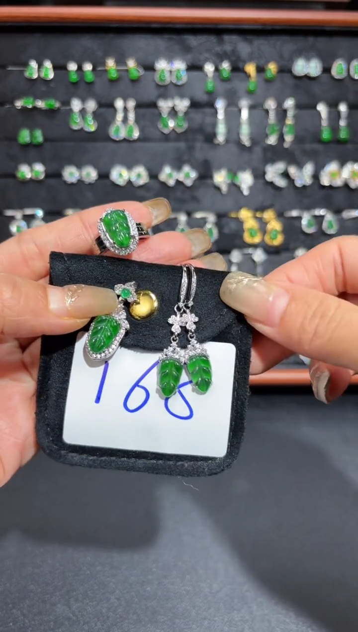 【闪购商品】翡翠颈饰未镶嵌蛋面/支持复检/一件