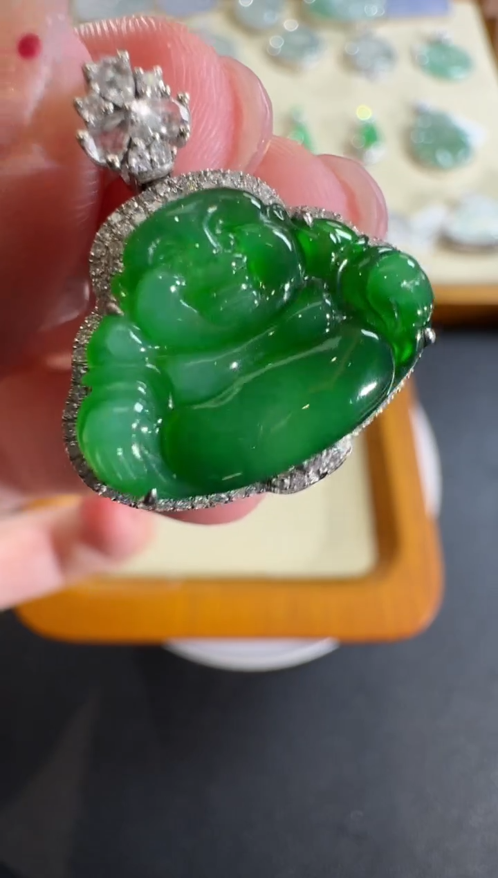 【闪购商品】翡翠吊坠(不含链)18K金镶嵌【源头工厂】钻石镶嵌