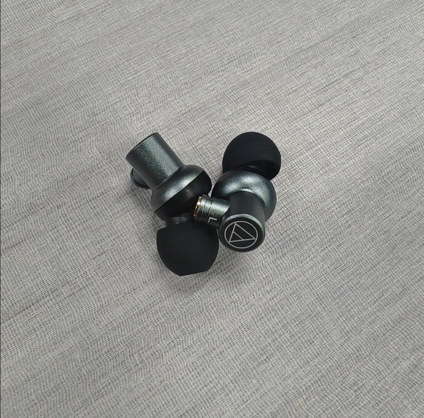 99新 Audio-Technica/铁三角 铁三角重低音改装插线金属DIY耳机