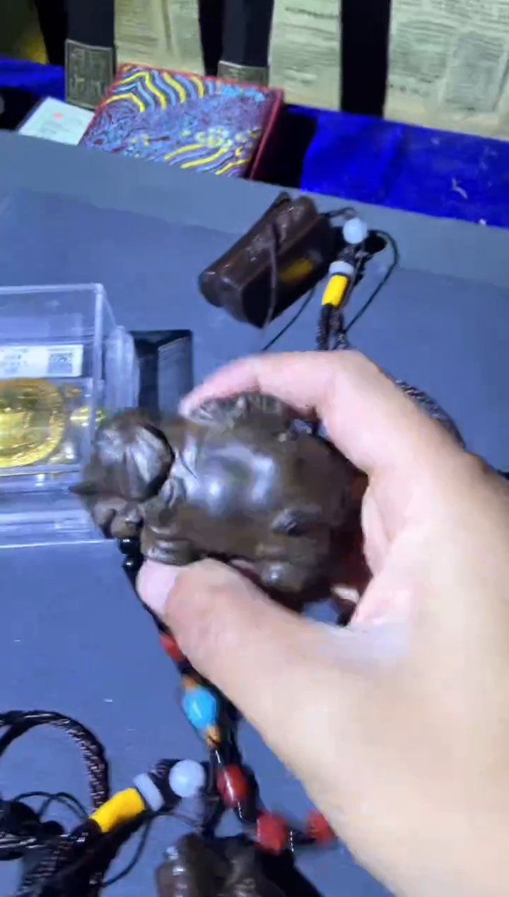 【闪购商品】香榧木木雕--------08