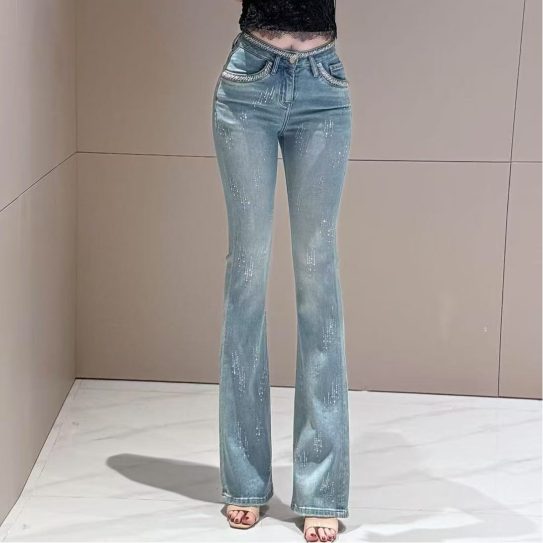 高腰百搭显瘦钉珠镶边烫钻喇叭弹力修身牛仔裤