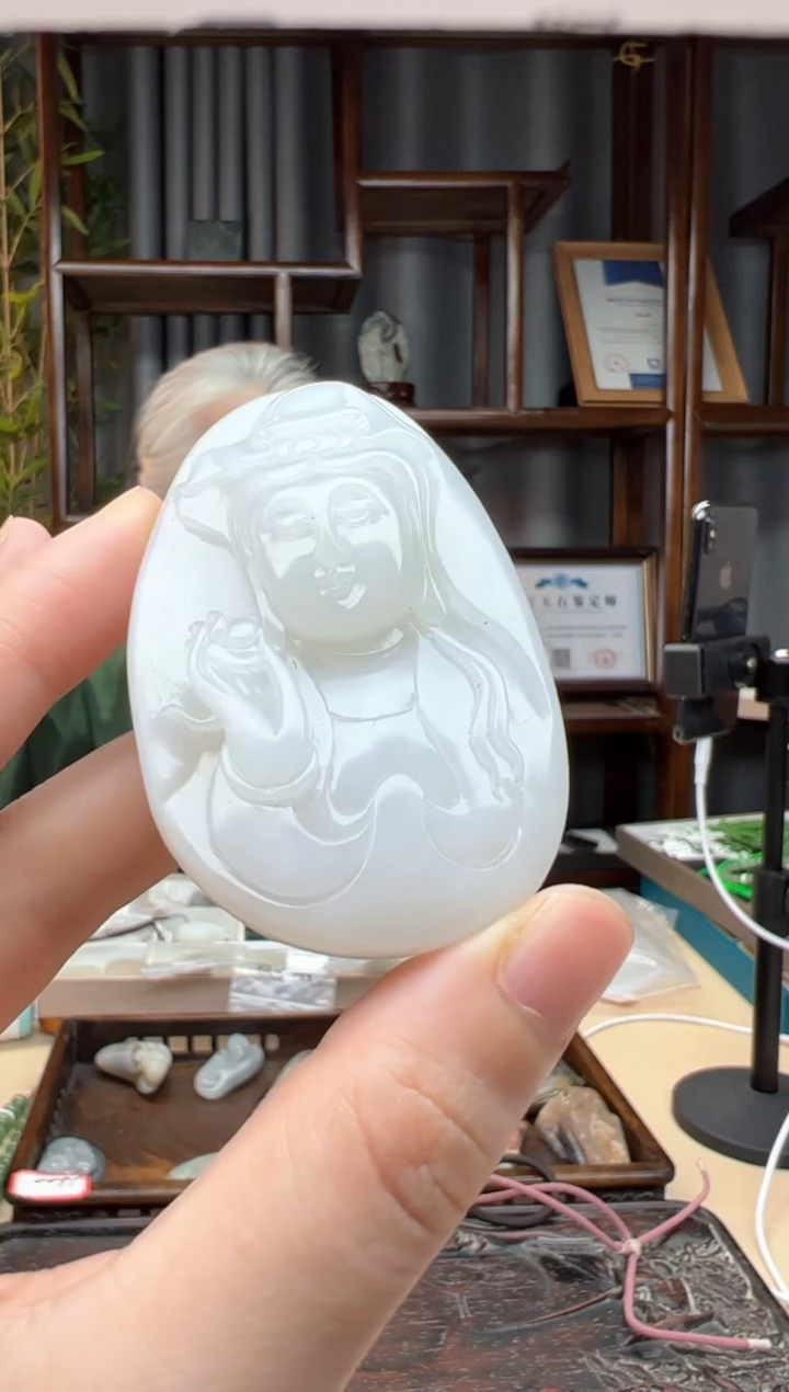 【闪购商品】和田玉颈饰未镶嵌手把 75克