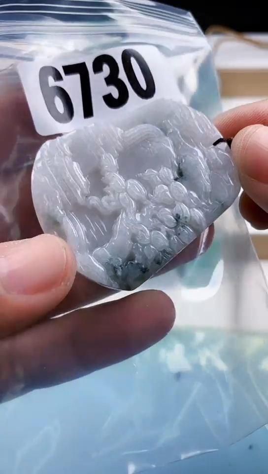 【闪购商品】翡翠挂件未镶嵌天然翡翠吊坠挂件