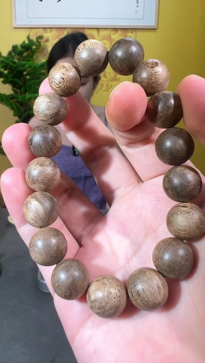 手串沉香33号柬埔寨1.2*12g