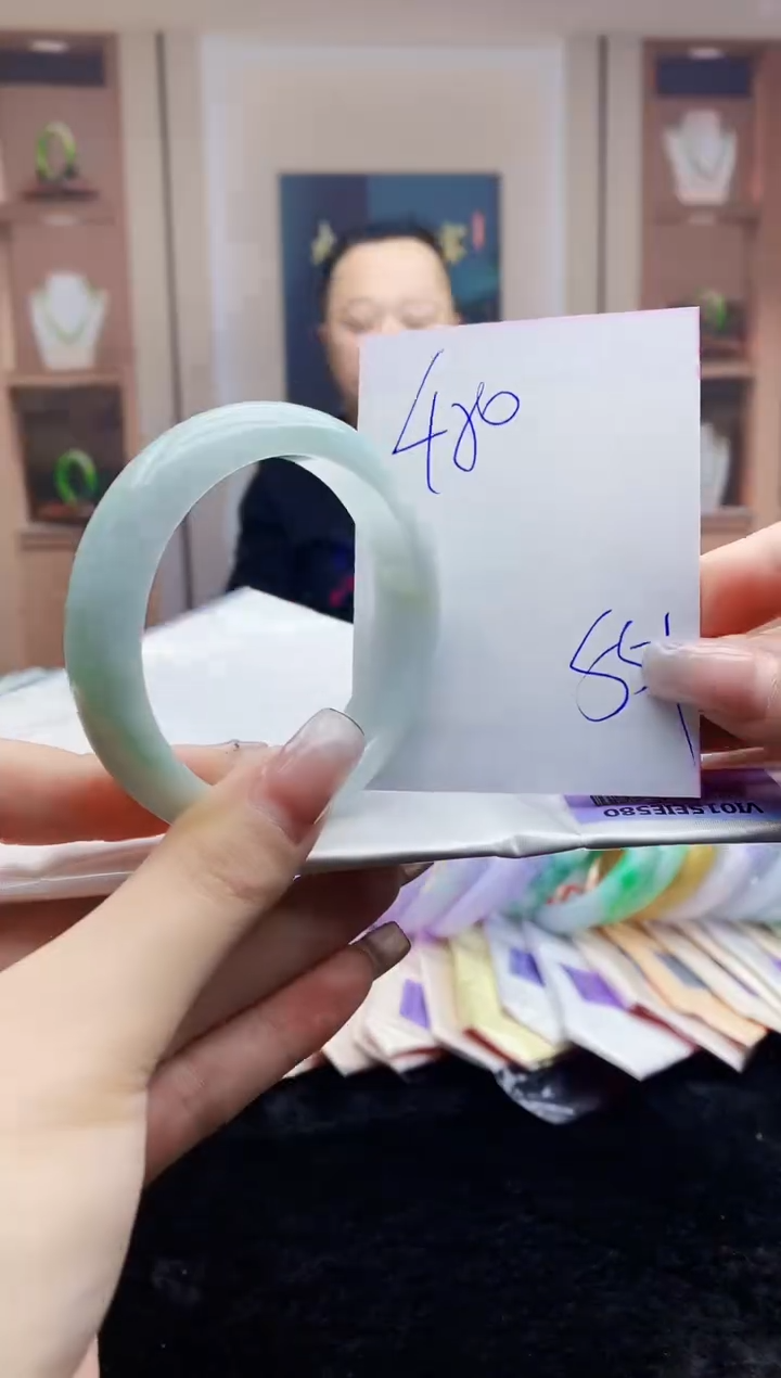 【闪购商品】翡翠手镯未镶嵌    H11-141