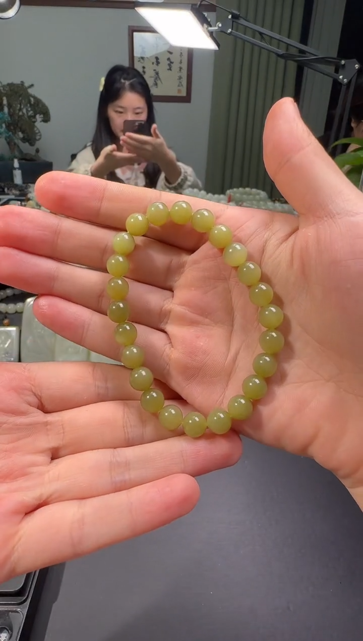 未镶嵌手链和田玉新疆和田玉卡8黑羊洞手串