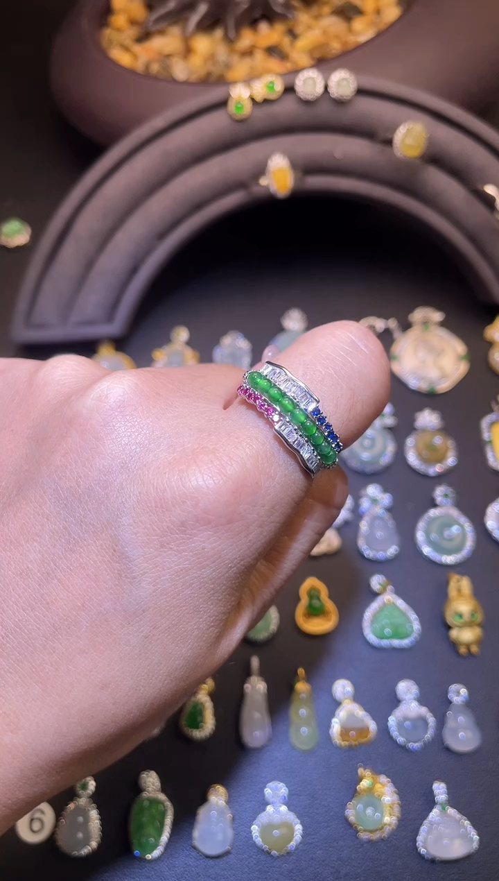 吊坠(不含链)银S925镶嵌翡翠1